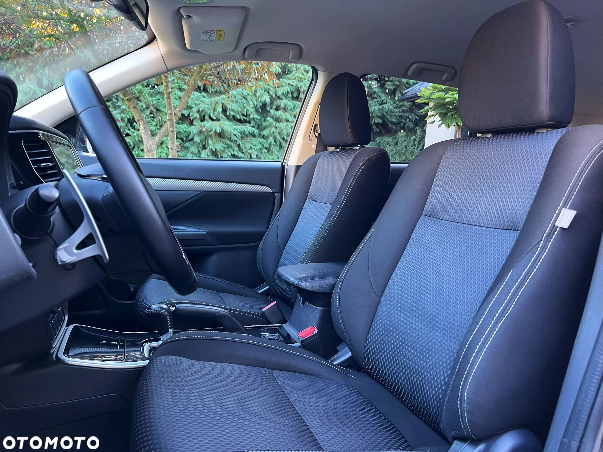 Mitsubishi Outlander 2.0 2WD CVT Edition 100 - 21