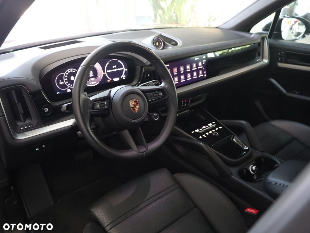 Porsche Cayenne - 8