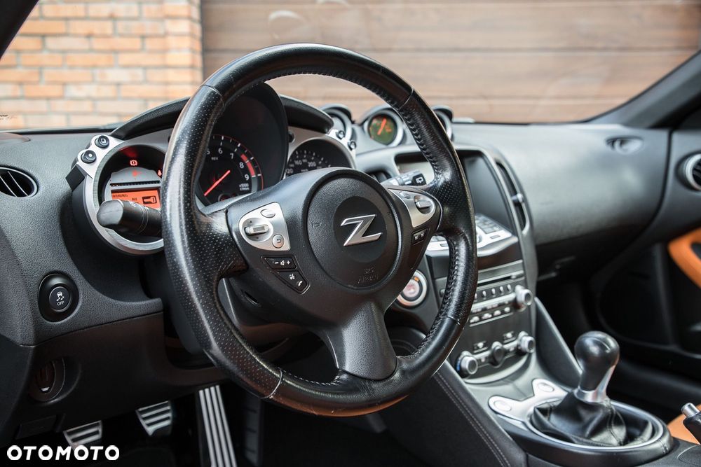 Nissan 370 Z 3.7 V6 Premium - 14