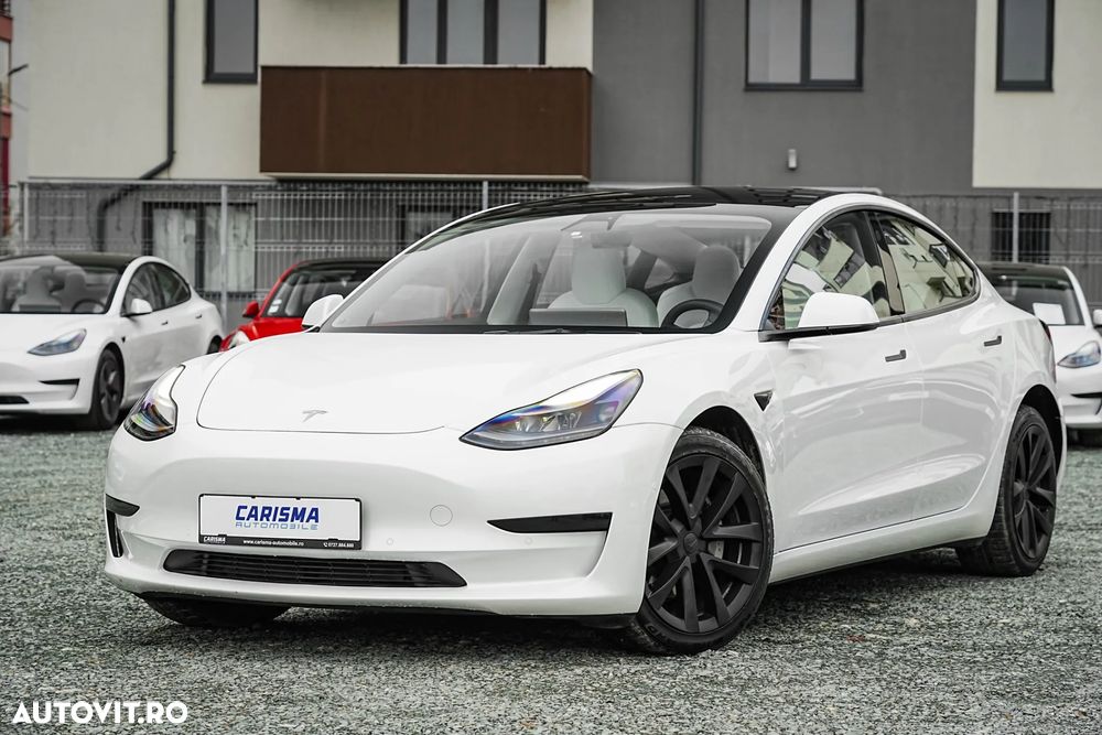 Tesla Model 3 Standard Reichweite Plus Hinterradantrieb - 5