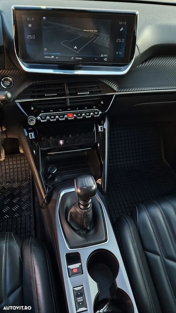 Peugeot 2008 PureTech 130 Allure Pack - 16