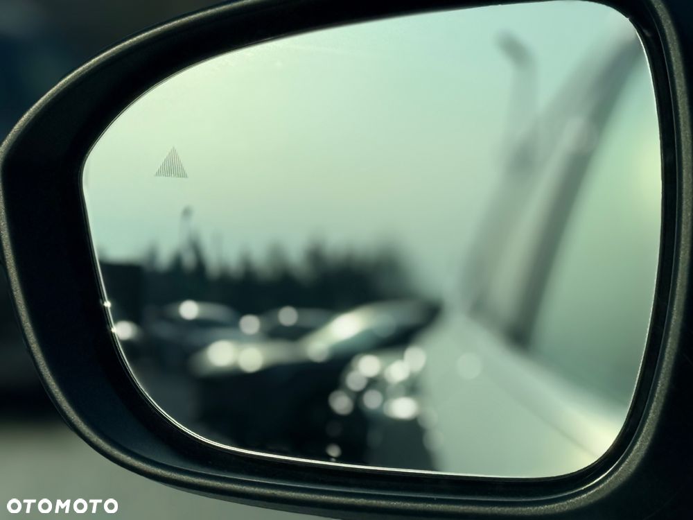 Nissan Qashqai 1.3 DIG-T MHEV Xtronic N-Connecta - 23