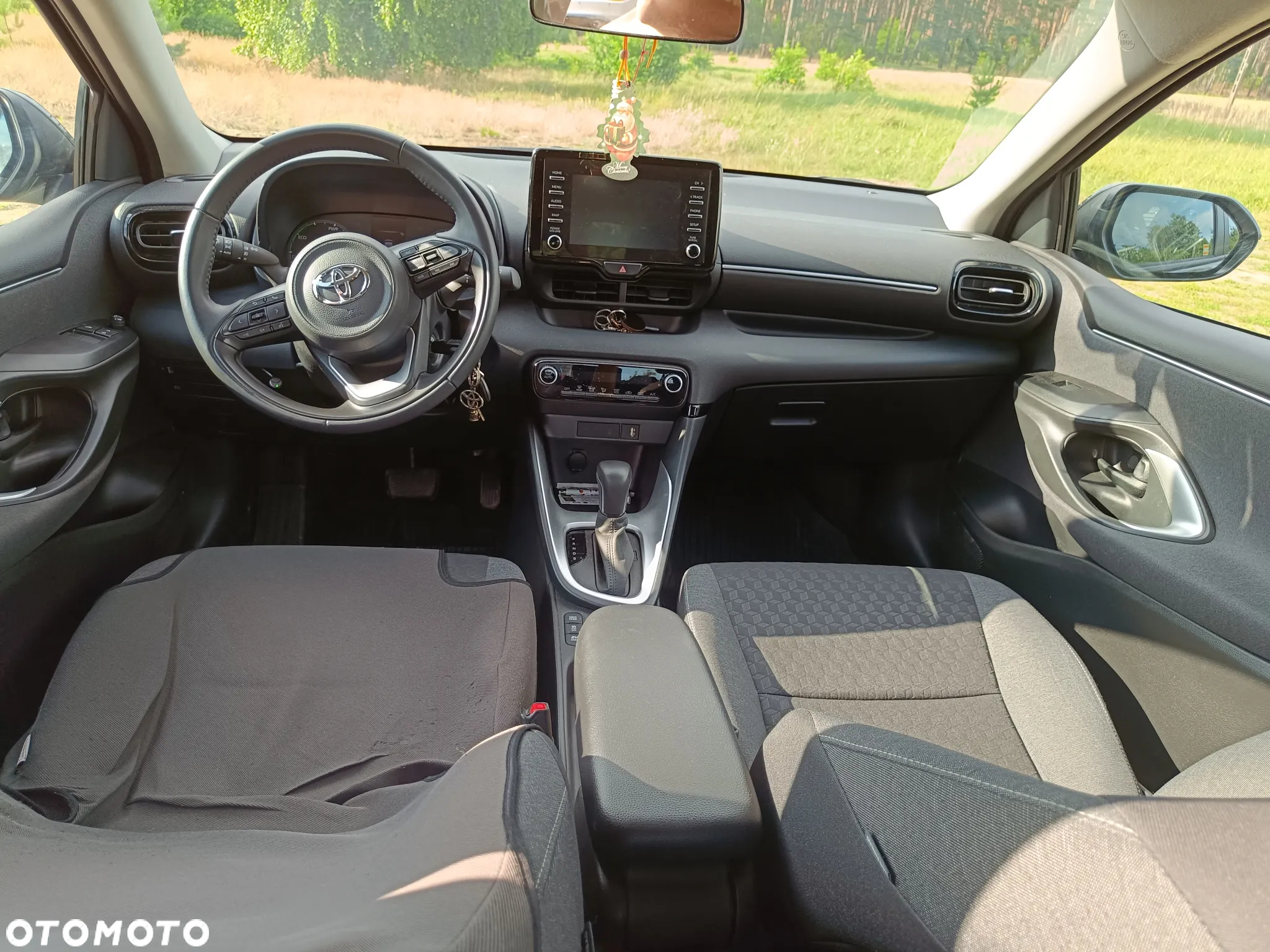 Toyota Yaris Hybrid 1.5 Comfort - 10