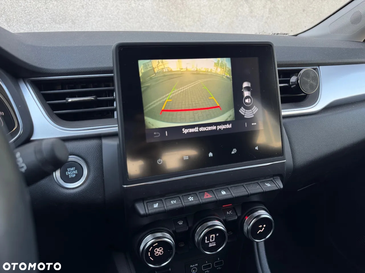 Renault Captur - 14