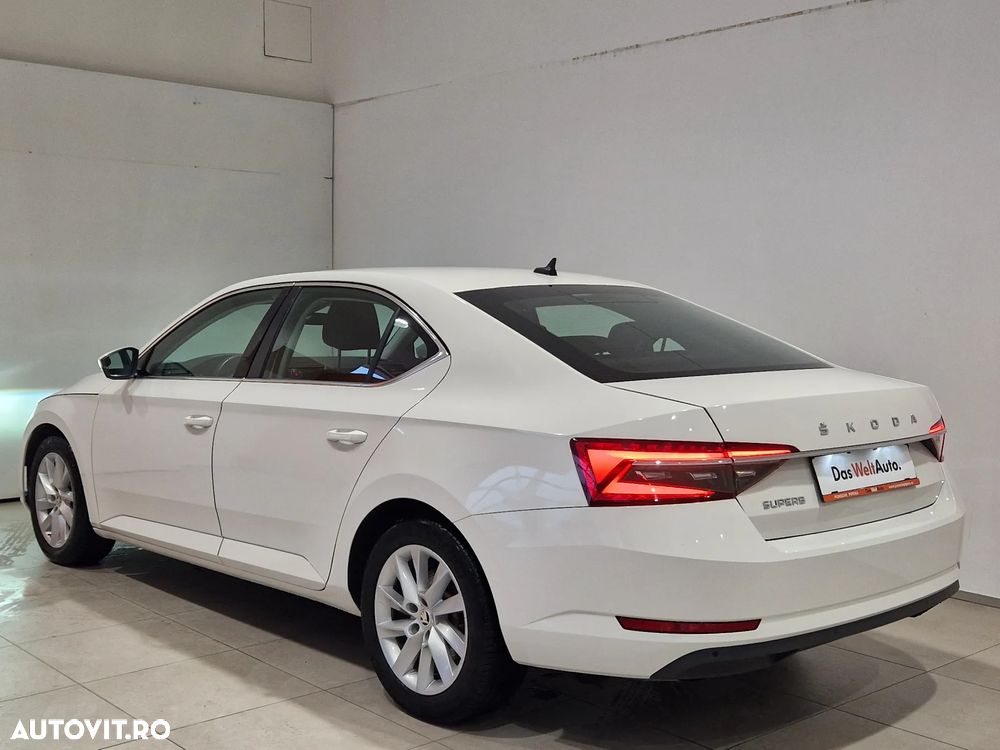 Skoda Superb 2.0 TDI Ambition - 3