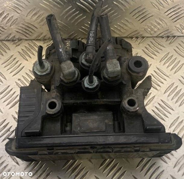 STEROWNIK EBS KNORR BREMSE K037827 MAN TGX TGS EU6 - 1