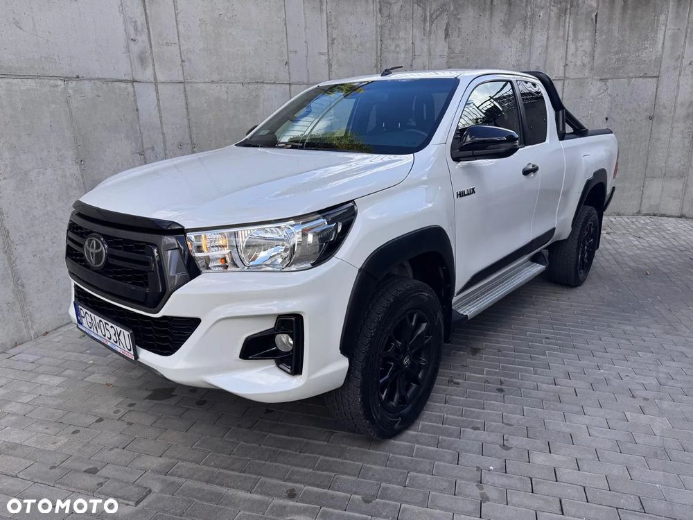Toyota Hilux - 7
