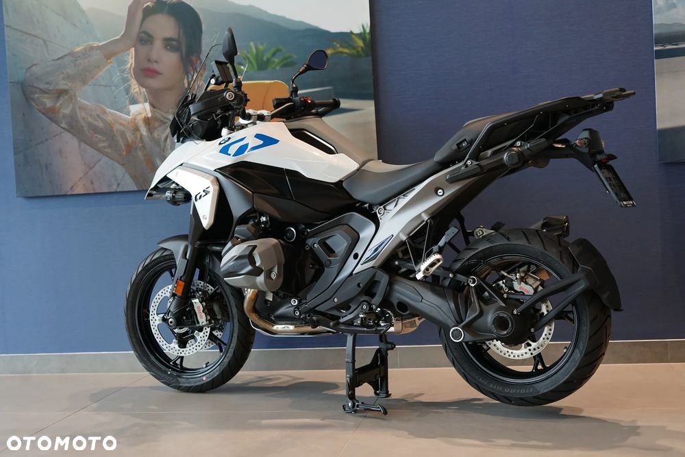 BMW R - 8