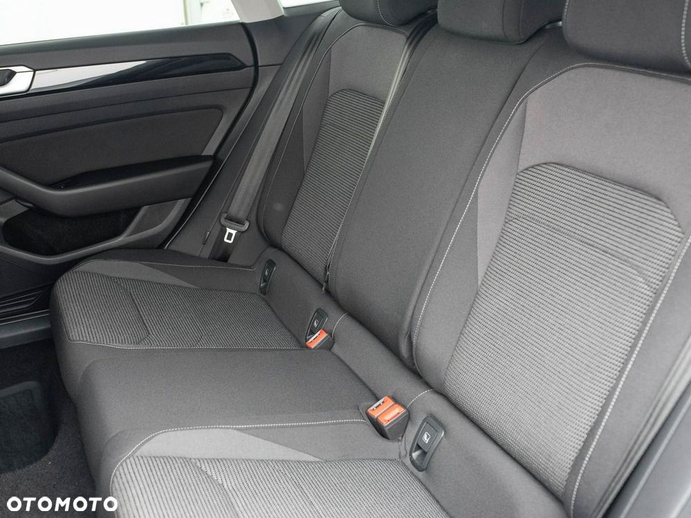 Volkswagen Arteon 2.0 TDI Essence DSG - 27