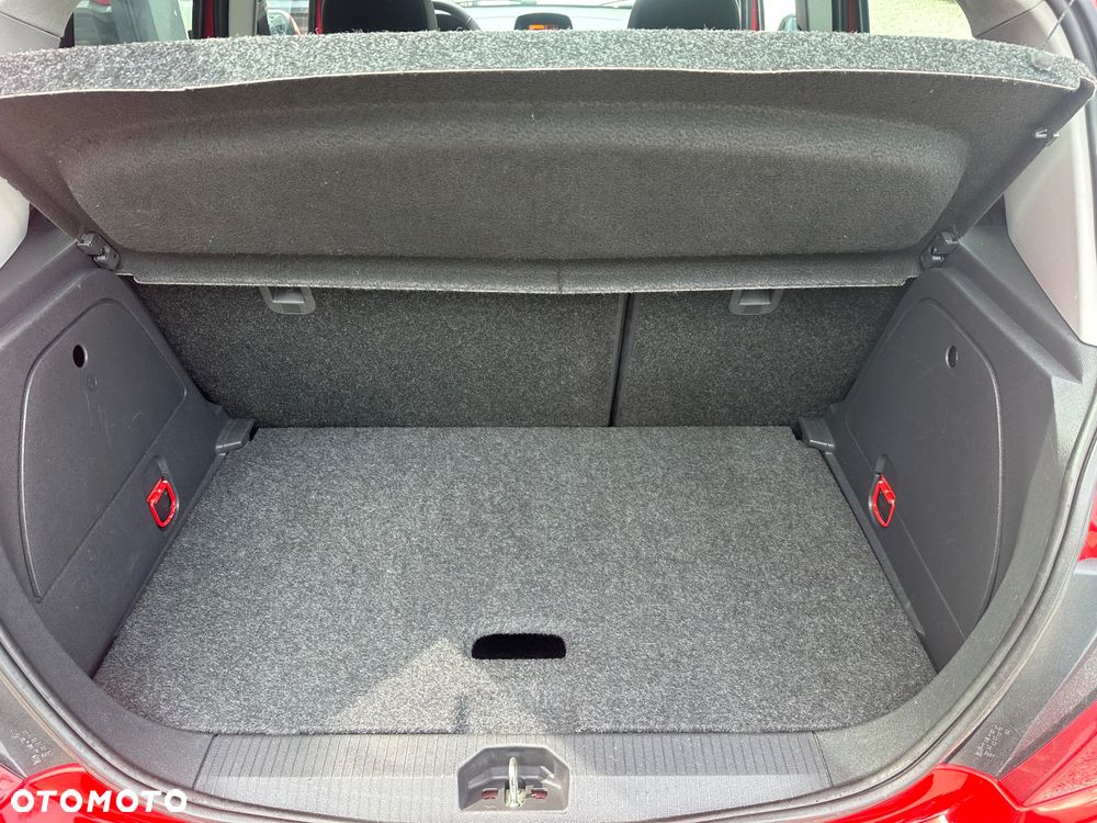 Opel Corsa 1.4 16V Active - 18
