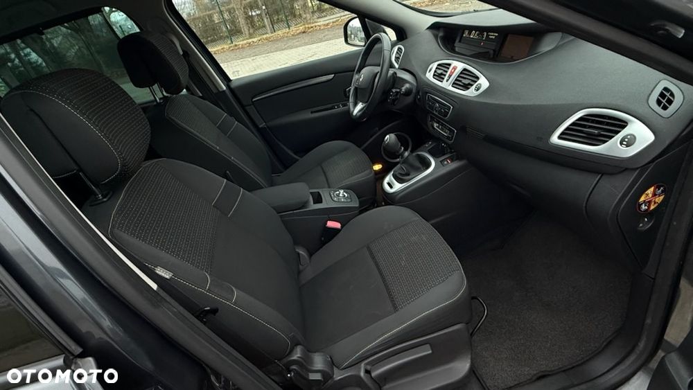 Renault Scenic TCe 130 Dynamique - 9