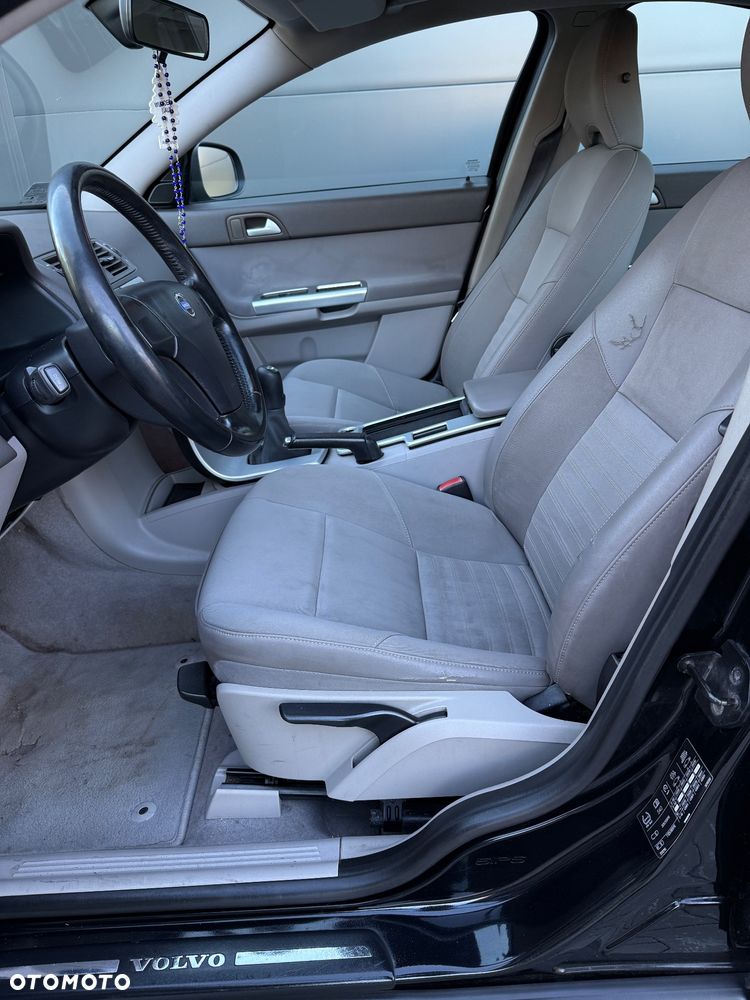 Volvo S40 2.0D Momentum - 7