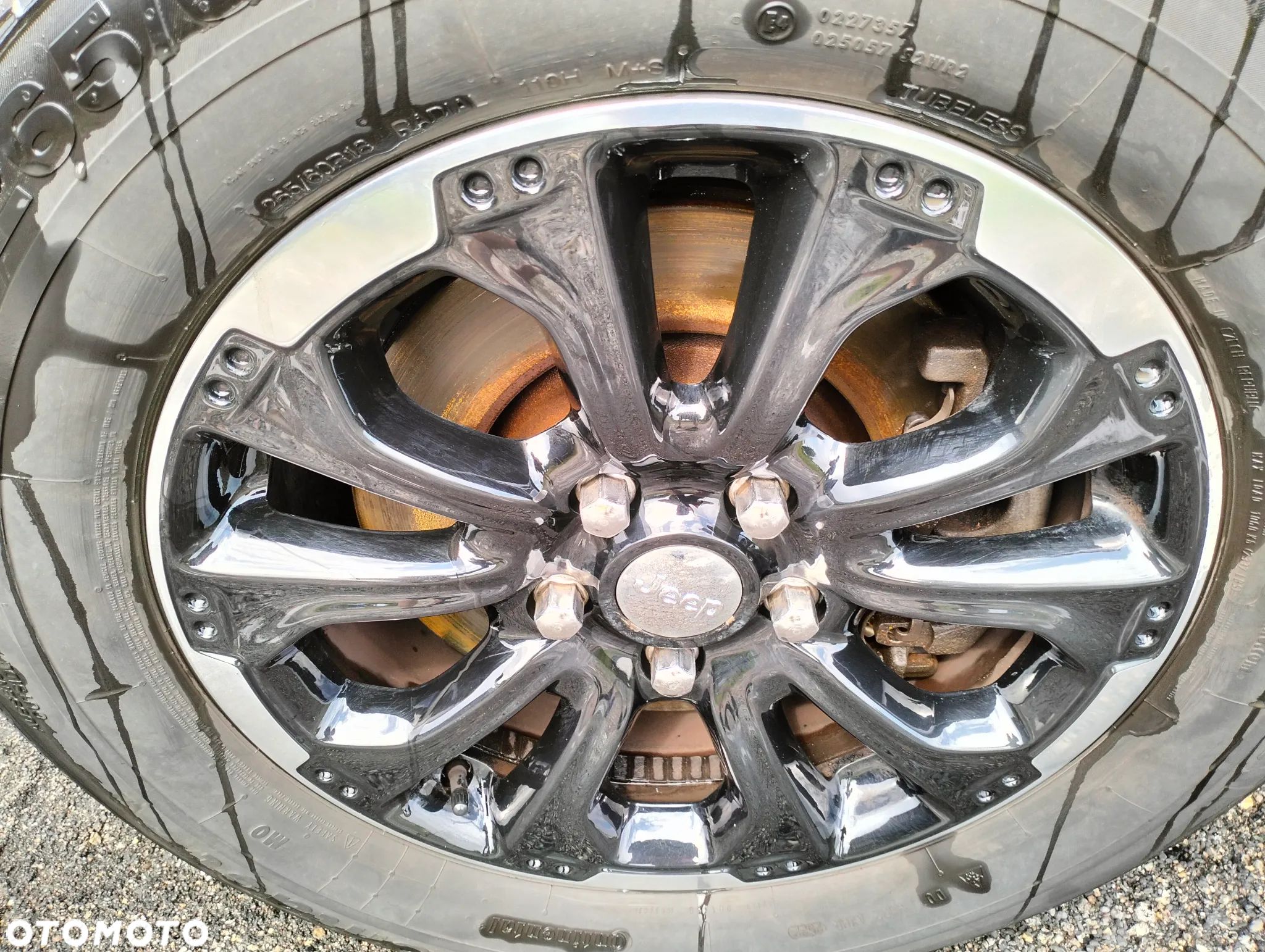 JEEP  GRAND CHEROKKE FELGI ALUMINIOWE 18 5x127 ET56 W ŁADNYM STANIE - 1