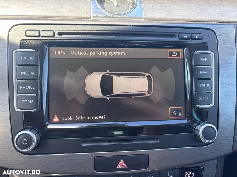 Volkswagen Passat Variant 2.0 TDI DSG BlueMotion Technology Exclusive - 19