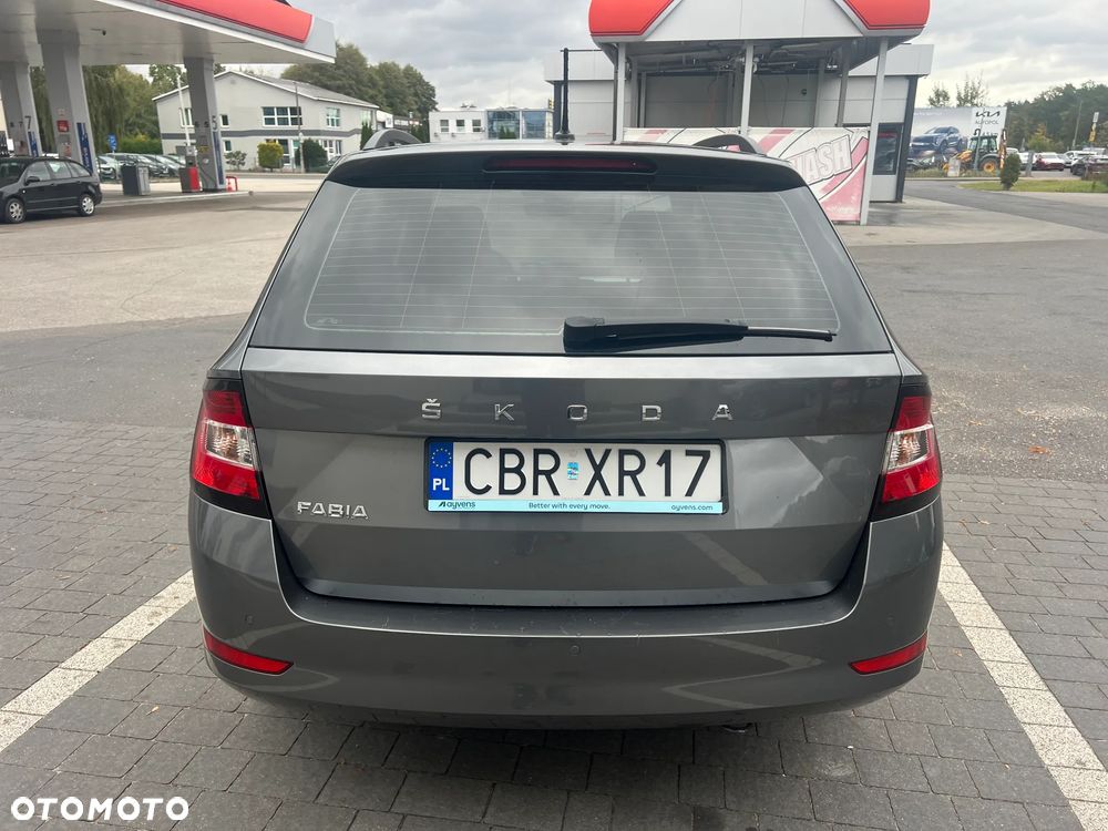 Skoda Fabia 1.0 TSI Ambition - 6