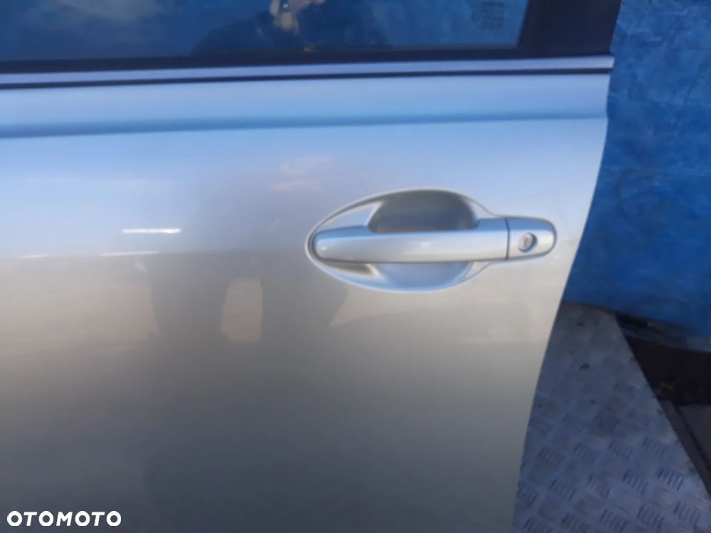 DRZWI LEWY PRZÓD TOYOTA AVENSIS II T25 LIFT 2007r  KOLOR: 1C0 - 5