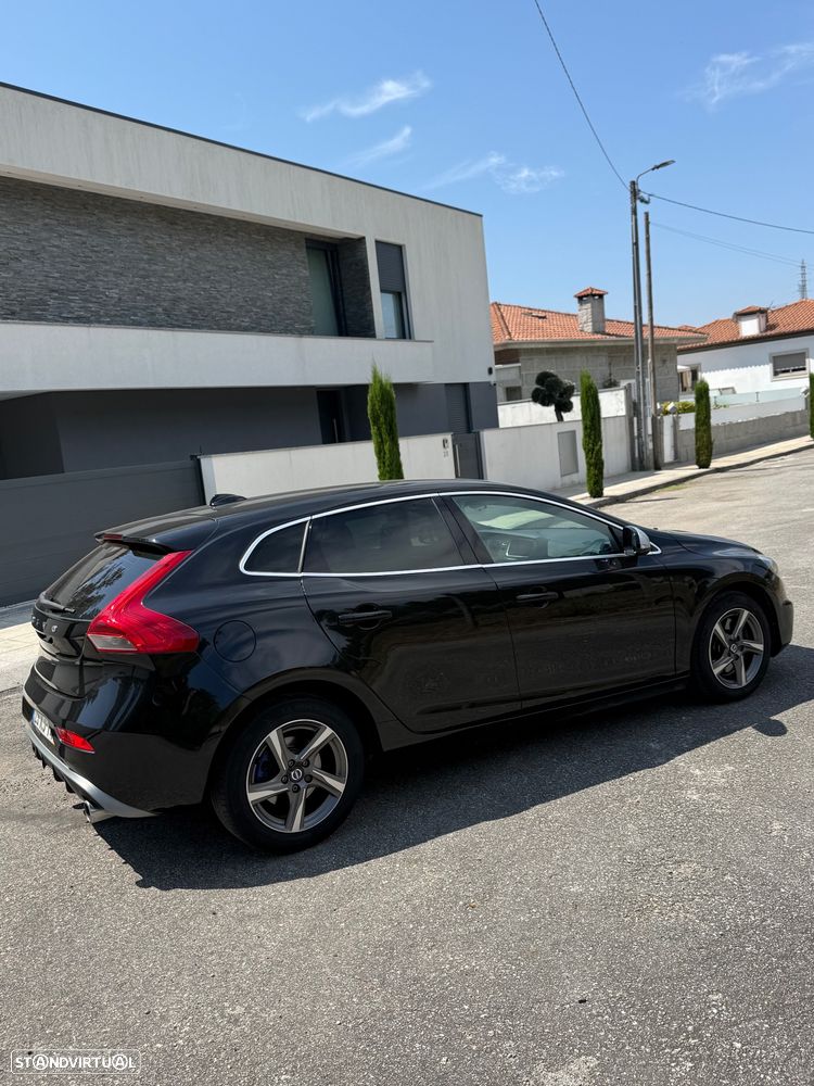 Volvo V40 D4 RDesign - 2