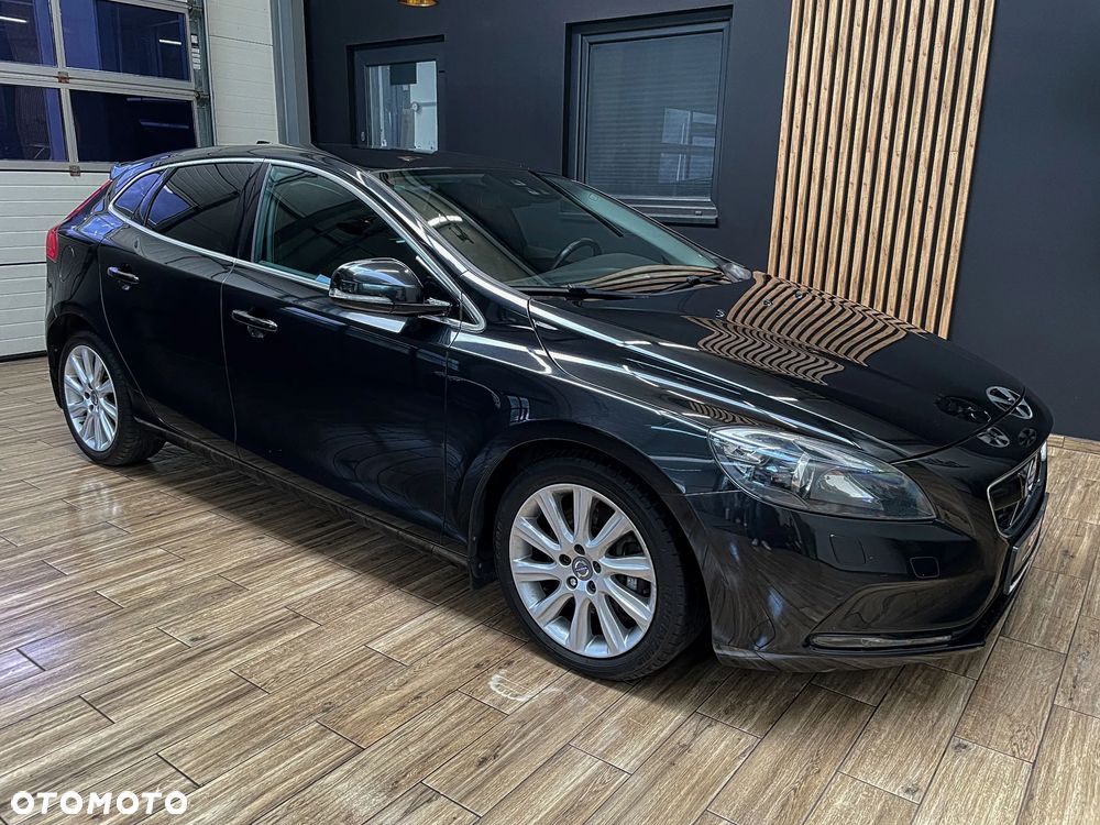 Volvo V40 D3 Geartronic Summum - 5