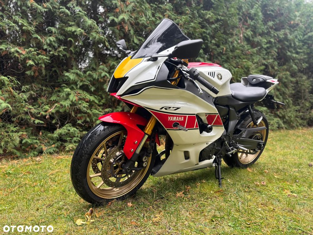 Yamaha YZF - 10