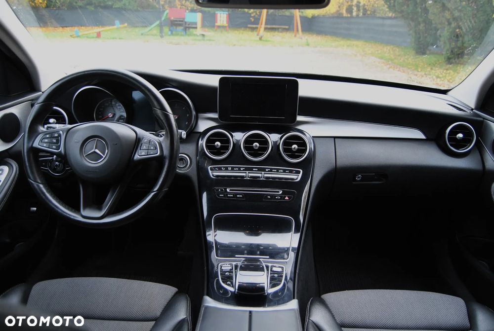 Mercedes-Benz Klasa C 200 (BlueTEC) d 7G-TRONIC - 9