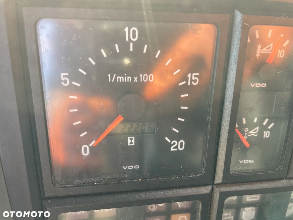 Claas Medion 330 - 19