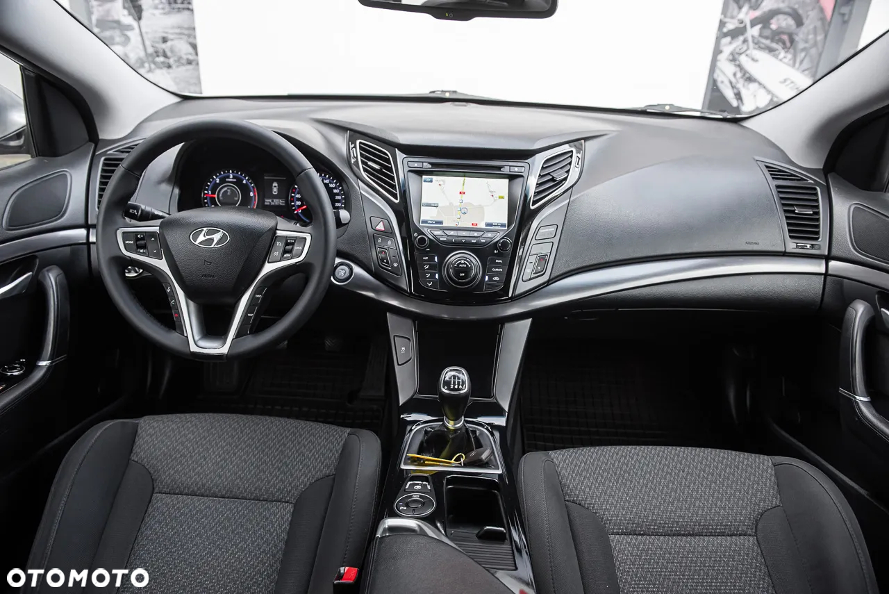 Hyundai i40 1.7 CRDi BlueDrive Business - 24