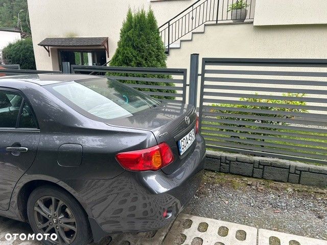 Toyota Corolla 1.6 VVT-i Luna - 5