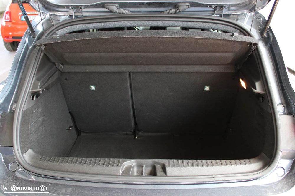 Renault Clio TCe 90 R.S. LINE - 27