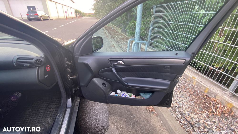 Mercedes-Benz C 270 T CDI Avantgarde - 17