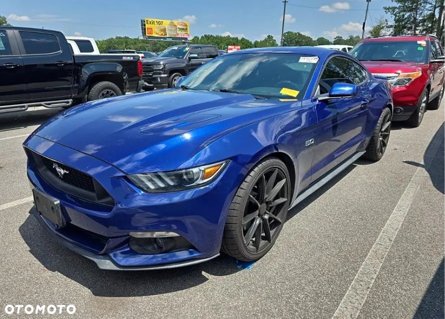 Ford Mustang 5.0 V8 GT - 1