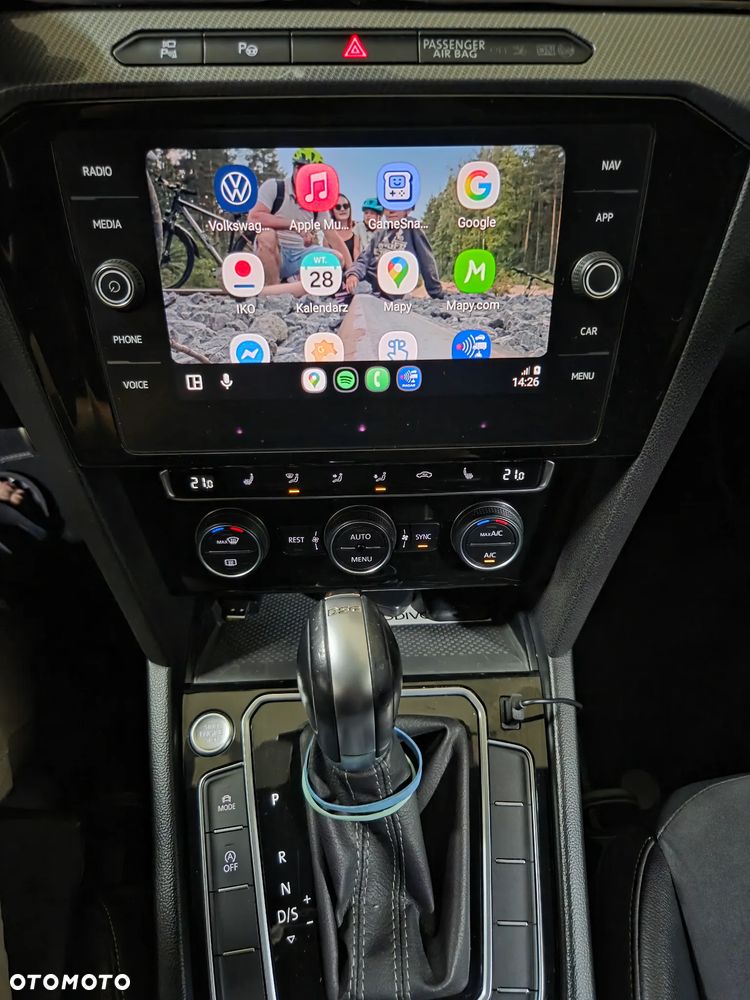 Volkswagen Arteon 2.0 TSI R-Line DSG - 25