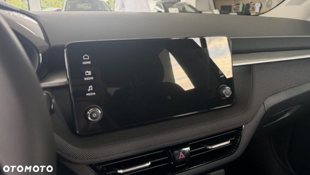 Skoda Fabia 1.0 TSI Drive DSG - 16