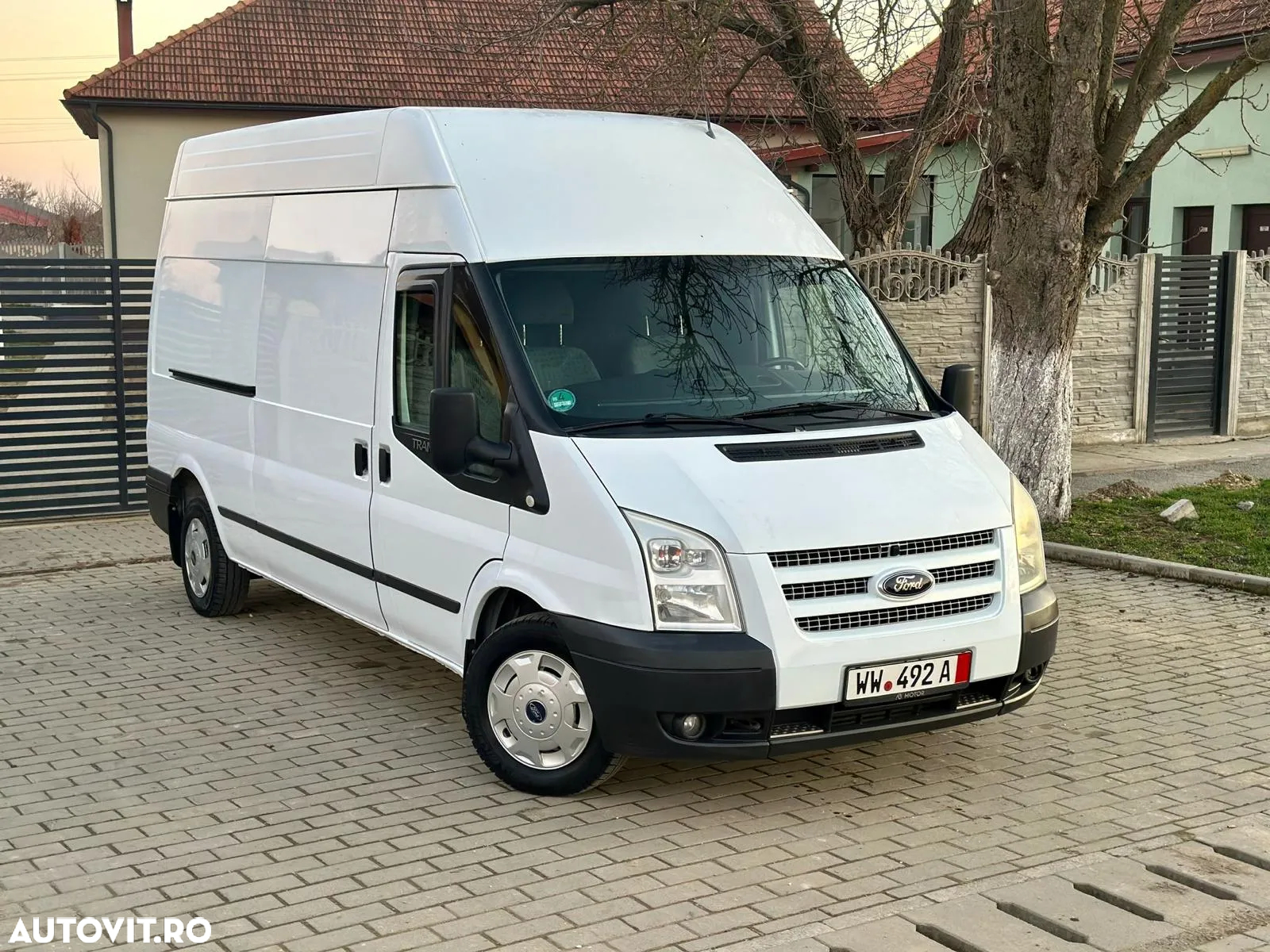 Ford Transit - 2