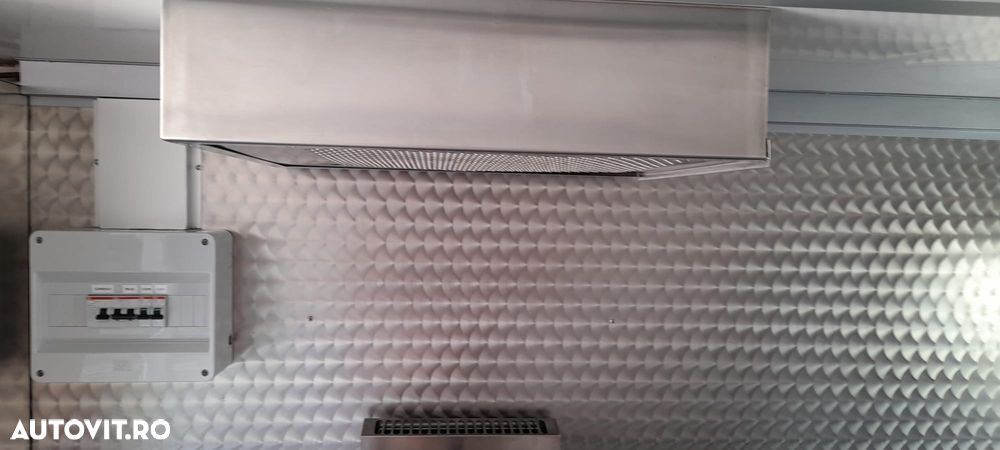 Renault Master 2.5 dCi L2H1 - 12