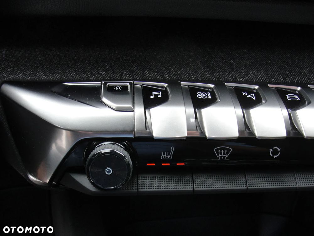 Peugeot 5008 BlueHDi 180 EAT8 GT - 19