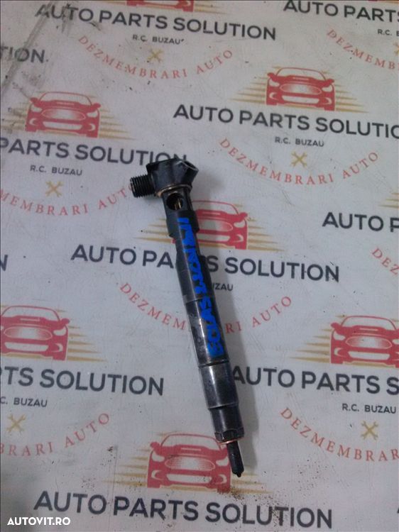 injector mercedes benz e class 2.2cdi an fabr. 2011 - 1