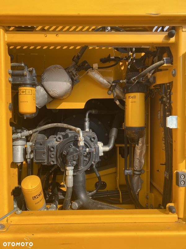 JCB 220 XLC - 5