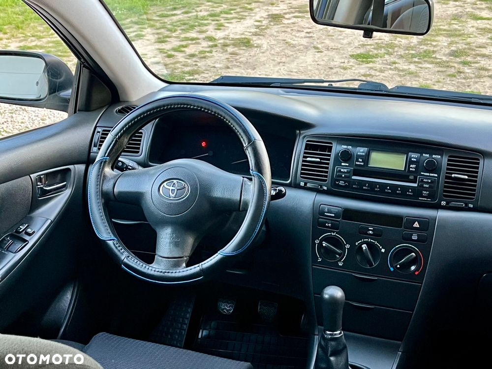 Toyota Corolla 1.4 VVT-i Luna - 16