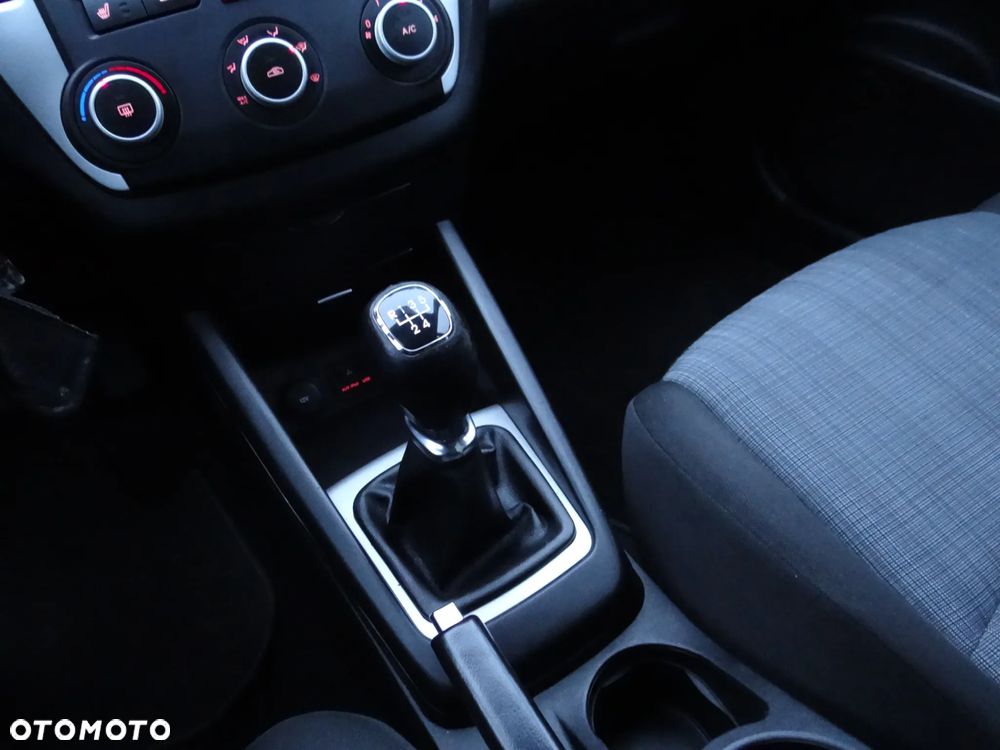 Kia Ceed 1.4 Comfort + - 28