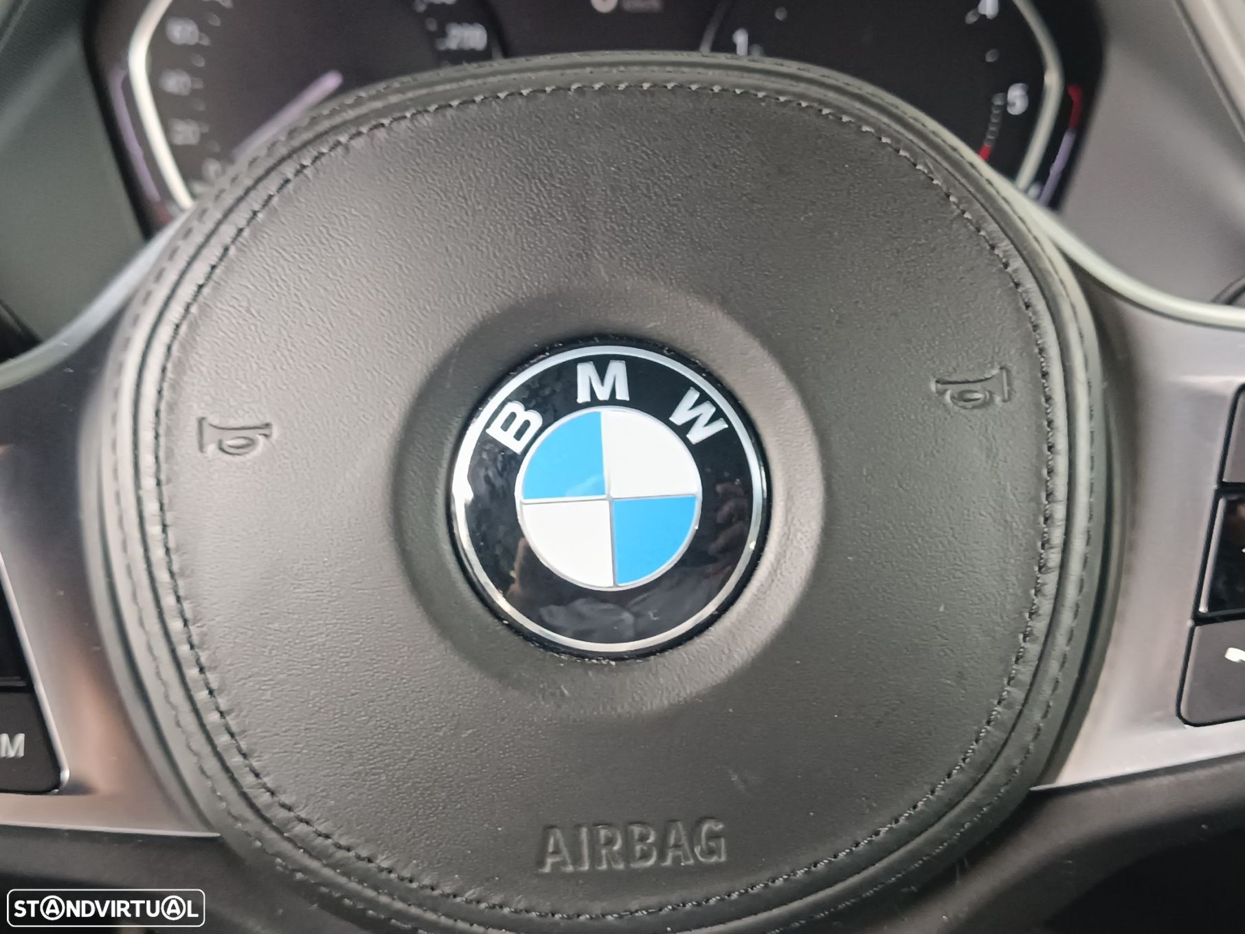 BMW 116 d Pack M Auto - 21