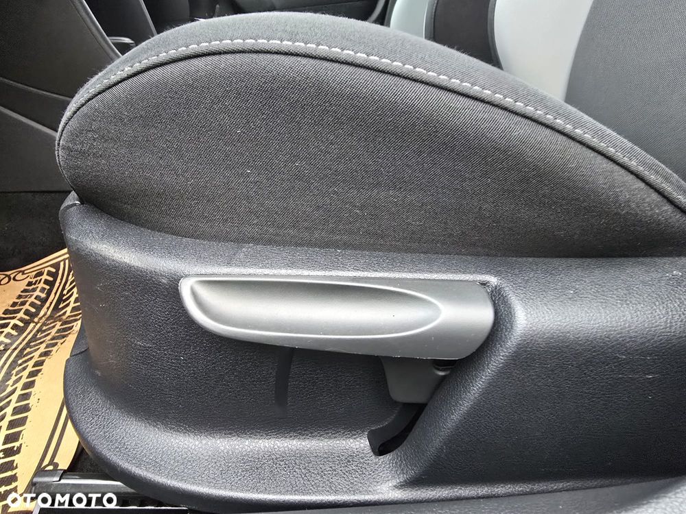 Volkswagen Polo 1.6 TDI Life - 17