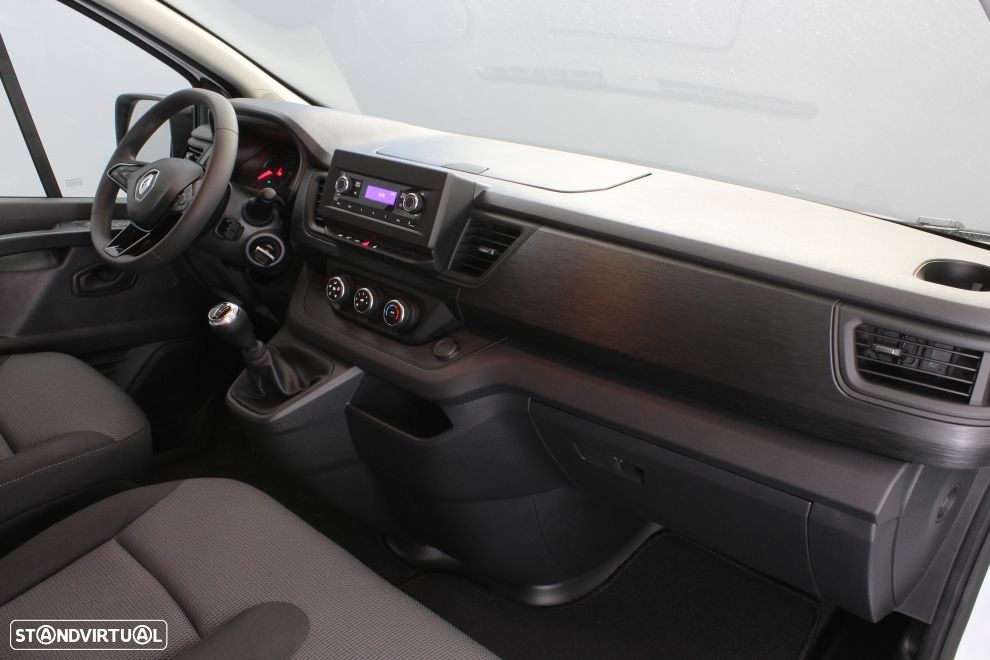 Renault Trafic 2.0 Blue dCi L2H1 IP - 19