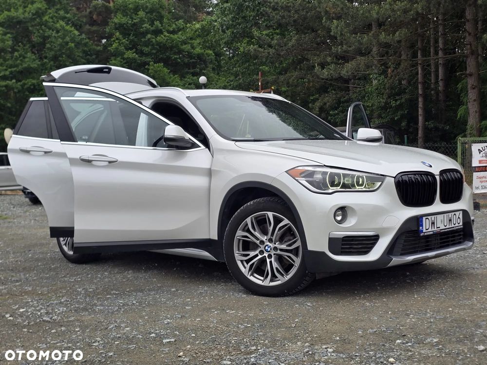 BMW X1 xDrive25i GPF xLine sport - 4