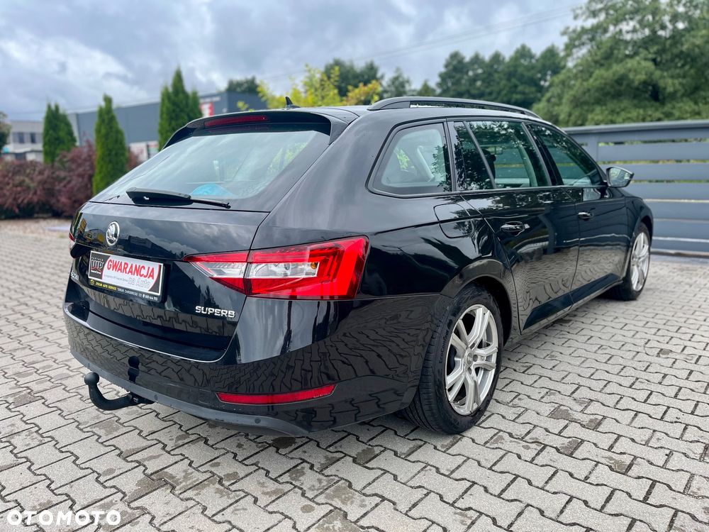 Skoda Superb 2.0 TDI Active - 8