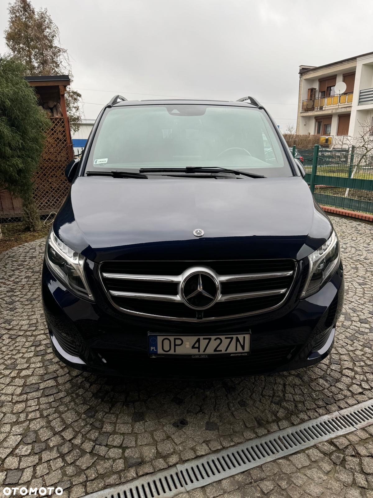 Mercedes-Benz Klasa V 250 d 4-Matic Exclusive 7G-Tronic - 2