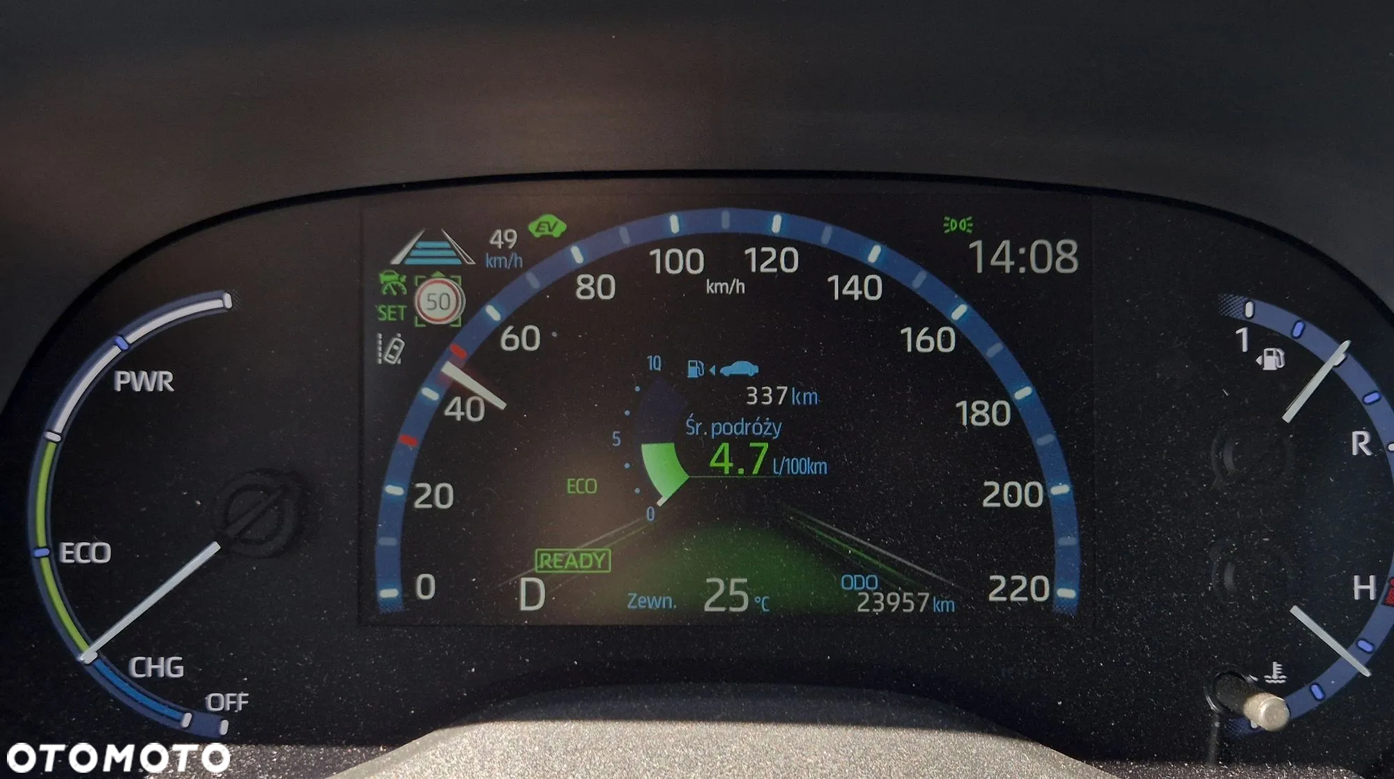 Toyota Yaris Cross Hybrid 1.5 Executive - 11