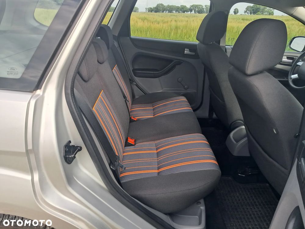 Ford Focus 1.6 Gold X - 16