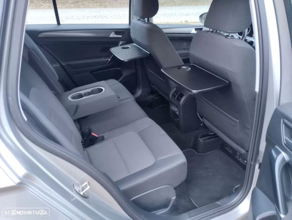 VW Golf 1.6 TDI Confortline - 18