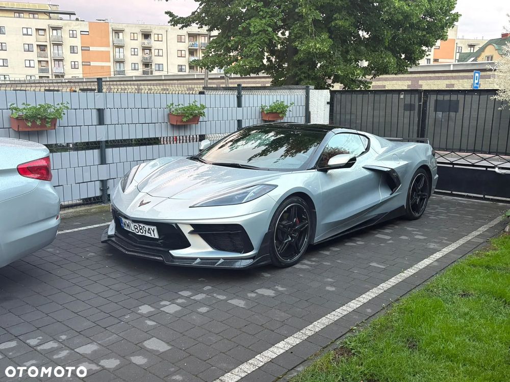 Chevrolet Corvette - 1