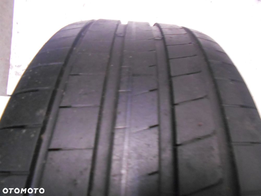 OPONA POJEDYNKA 235/40R19 GOODYEAR EAGLE F1 ASYMMETRIC 6 DOT 1522 7MM - 2